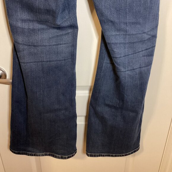 Love & Legend Women's Blue Jeans With Beads Distressed Size 14 Wide Leg - Picture 7 of 11